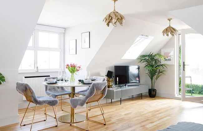 Luxury Penthouse Super King Bed 5 min to Beach - Foto 7