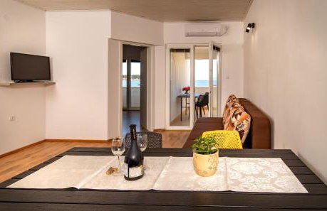 Apartments & Rooms Fam Ribarić - Photo 15