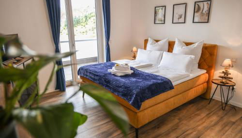 Black Forest -1- I Penthouse I 2 Balkone mit Ausblick I Boxspring I Nespresso - Foto 2