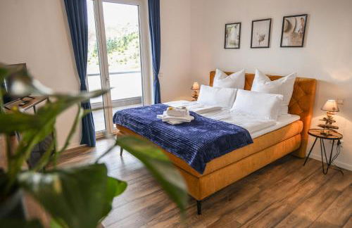 Black Forest -1- I Penthouse I 2 Balkone mit Ausblick I Boxspring I Nespresso - Foto 2