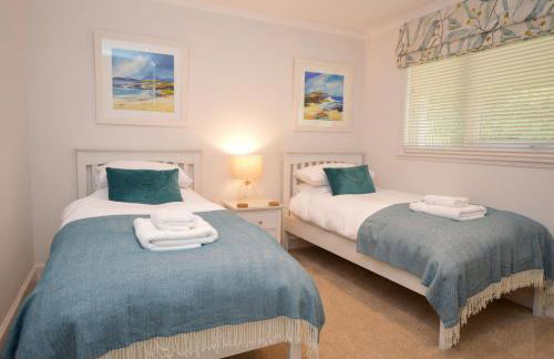 Dunbheag Cottage - Photo 20