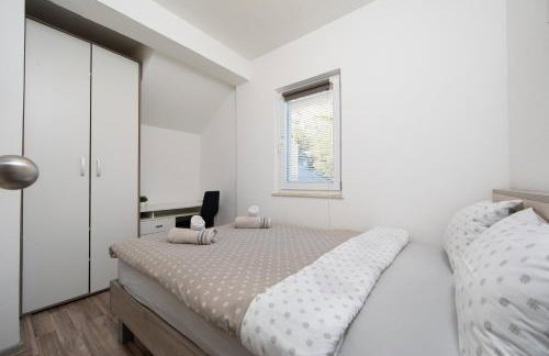 Apartmani Nina & Mili - Photo 40