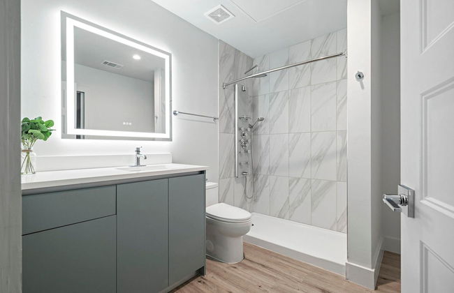 Upstay Brand New Contemporary Apartment Near Soco - Foto 12