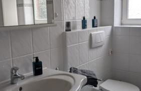 " FeWo am Hof " Große Wohnung mit zwei Schlafzimmern, seperate Küche und großem Bad - Foto 22