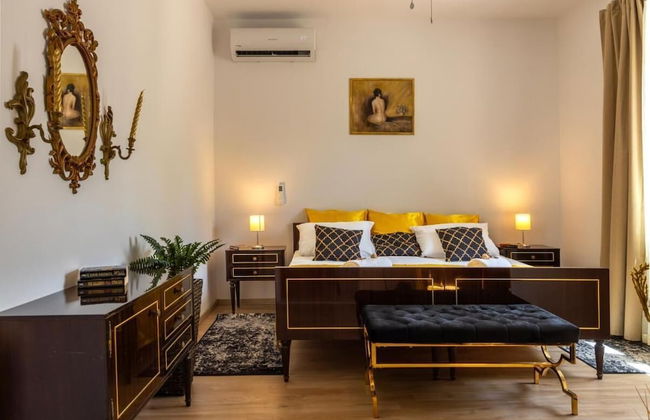 Villa Akulica With Heated Outdoor Pool and Seaview - Photo 2