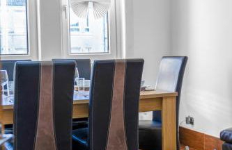 Executive 3 Bedroom - Corporate And Contractor Stays - Foto 14