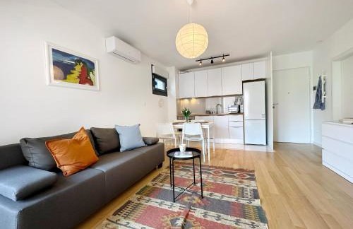 Grandpa´s tree - private garage - Photo 9