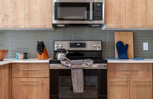 Riviere 2BR Apartment Pet Friendly Oasis Sleeps 6 Close to Epic Universe Pool & Gym - Foto 12