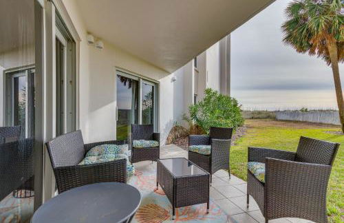 Pensacola Beach Condo with Patio and Access to Beach! - Photo 2