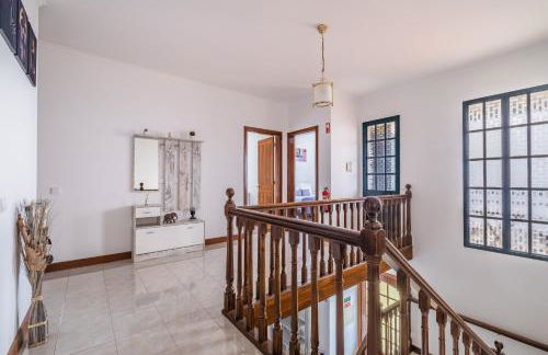 The Balcony - By Wehost - Foto 21