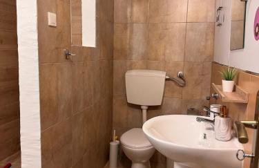 Pete's Guest House - Foto 19