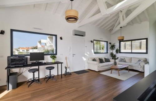 Beautiful new ocean facing villa - Foto 58