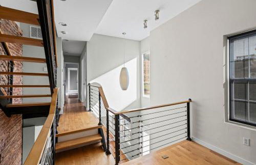 Chic Canton Home 3BR Rooftop Views - Photo 18