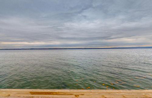 Modern Log Cabin with Vineyard Views - Foto 38