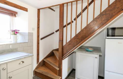 Tiddlers Cottage - Photo 13