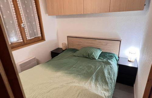 Appartement 3 pièces, mezzanine, 6 pers, proche remontées mécaniques, WiFi - FR-1-676-66 - Foto 7