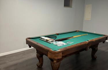 Perfect Getaway 3BR 3BA Home Close to Parks and Shopping - Foto 23