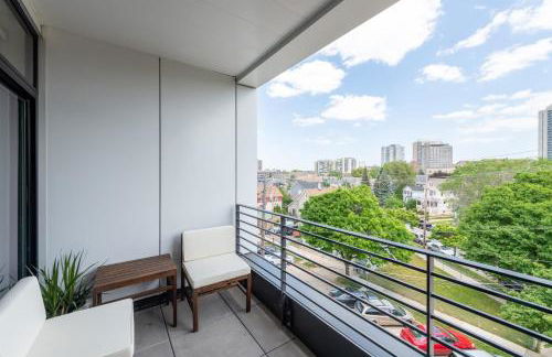 East Side Luxury 1BR Apt - Near Brady St with Balcony and Lounge - Foto 3