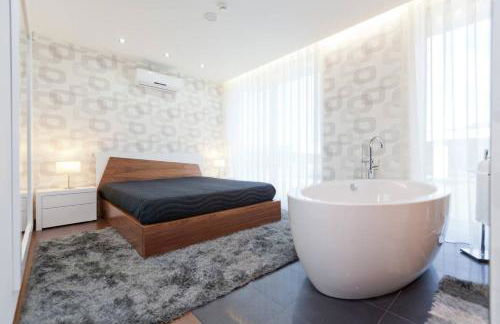 Elegant Villa Near Vieira do Minho with Pool - Foto 26