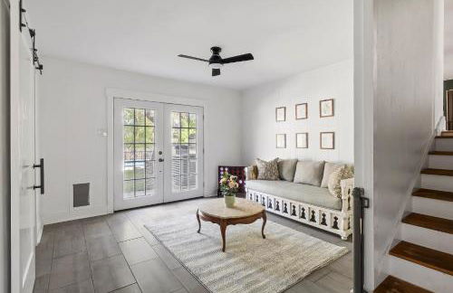 San Marcos 5BR Retreat with Pool Near TXST - Foto 11