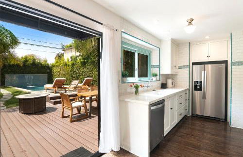 Beautiful Large 3 Bedroom 2 Bath Plus Pool and Jacuzzi - Foto 21