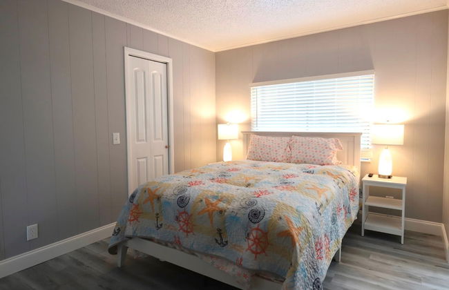 Golden Tee in North Fort Myers - Foto 15