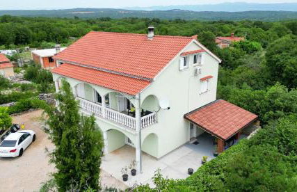 Relaxing Holiday Apartment - Photo 38