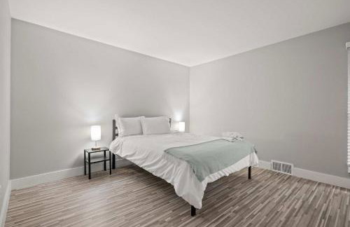 Elegant Escape Prime Location & Style - Foto 8