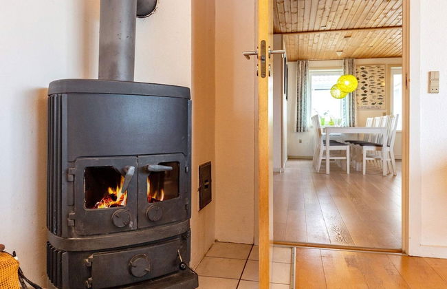 8 Person Holiday Home in Frostrup - Foto 15