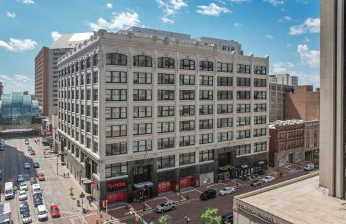 #1 Downtown King Free Parking- Walk to Gainbridge, Lucas Oil, Conv Cntr - Foto 22