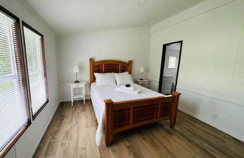 The Magnolia Lake House - Photo 16