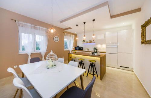 Little Dream - Foto 25