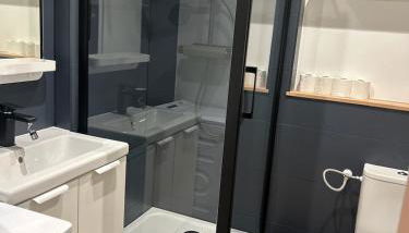 Cosy, lumineux - 1ch'- 2 lits - 4pers'- Streaming - Foto 2, Shower