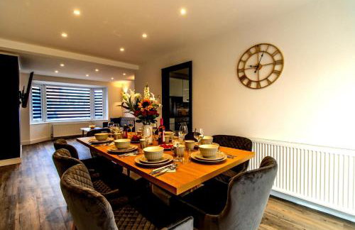 Blue Haven House Sleeps 11 Garden & Parking - Photo 6