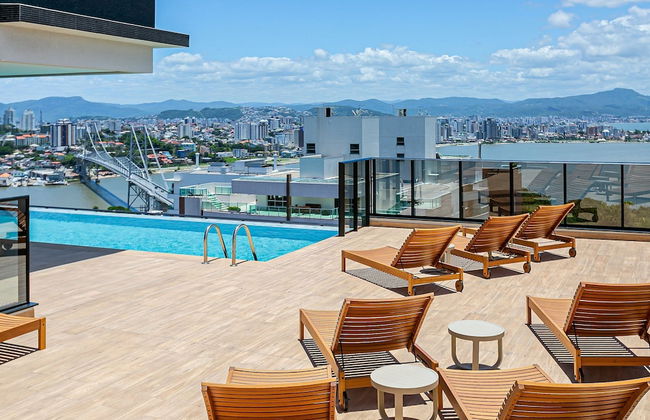 Studios Tower by Viva - Prédio com piscina e estacionamento no centro de Floripa - Foto 79