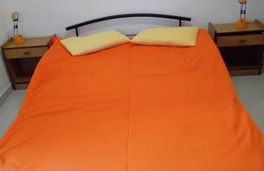 Bright and Panoramic Two-room Apartment - Foto 16