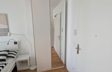 Ferienwohnung mit Garten, Terrasse, Parkplatz - Foto 3