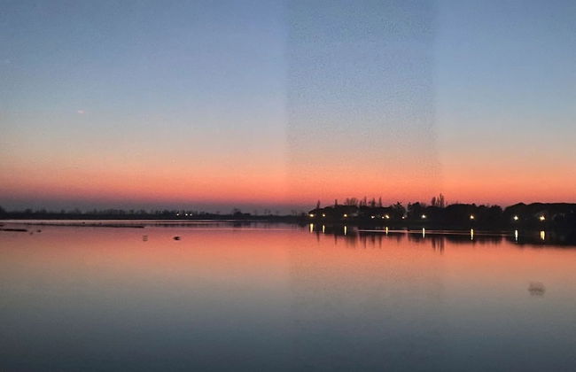 Golden Hour Retreat Lagoon View Villa With Pool - Photo 34