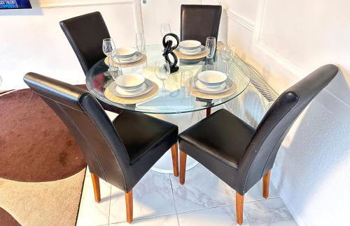 Colchester City Luxury With Free Parking and 5 G WIFI - Foto 15