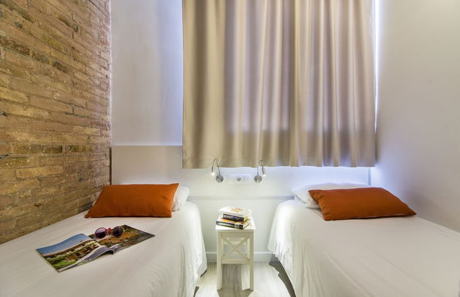 Happy People Sagrada Familia - Foto 15