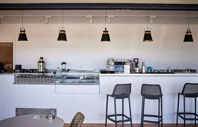 Onix Mamaia - Foto 24