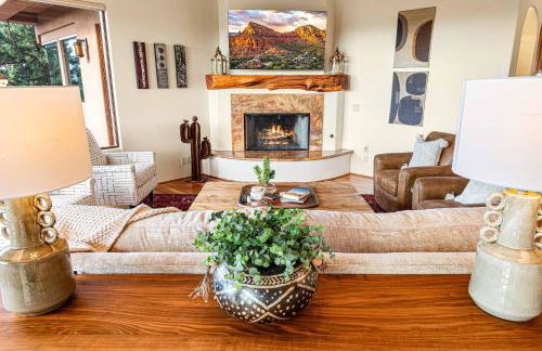 8-Bedrooms with Stunning Views & 75' Lap Pool - Foto 9