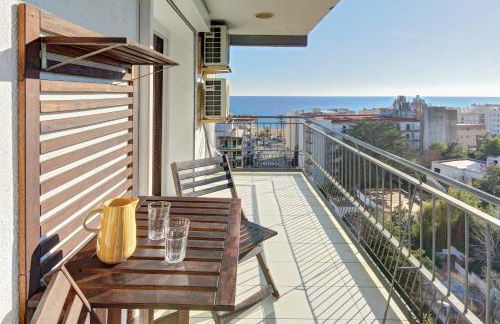 APARTAMENT PAU CASALS, 2 min walk from the sea & sea view - Foto 12