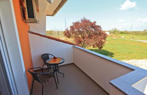 Amazing Home In Frkeci With Wifi - Foto 15