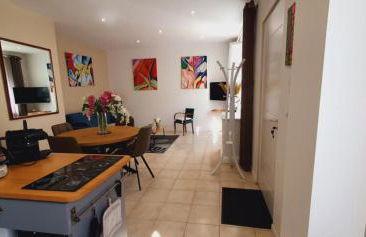 Maison avec garage 24 HEURES DU MANS VOITURES et toute manifestation - Photo 2