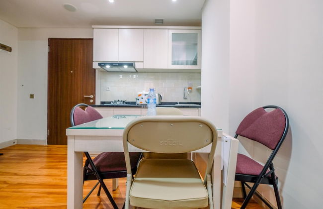 Modern Look And Homey 2Br Transpark Cibubur Apartment Near Mall - Foto 11