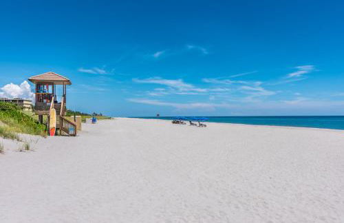 Newly Remodeled Lakefront Oasis - Foto 1