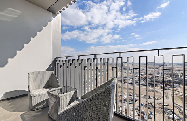 WelHome - Stylish Condo With Cityscape View in Creek Harbour - Photo 20