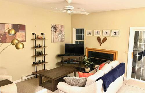 Spacious 3BR 3BA Sleeps 8 Ski On Off Jiminy Mountain Resort - Foto 2