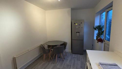 2 Bed Worksop Home - Photo 5